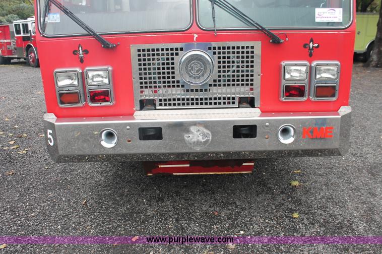 image for item C2922 1993 KME firetruck