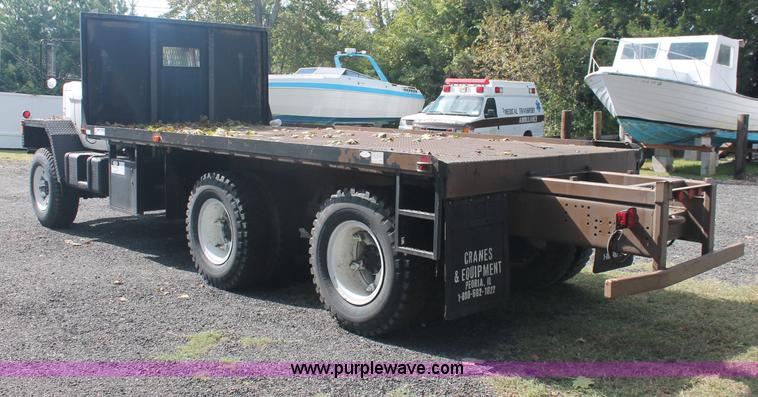 image for item C2923 1969 FWD LB6-3317 flatbed truck