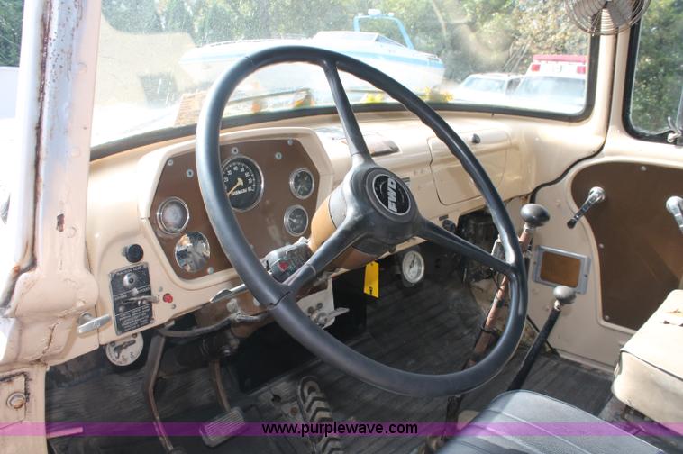 image for item C2923 1969 FWD LB6-3317 flatbed truck