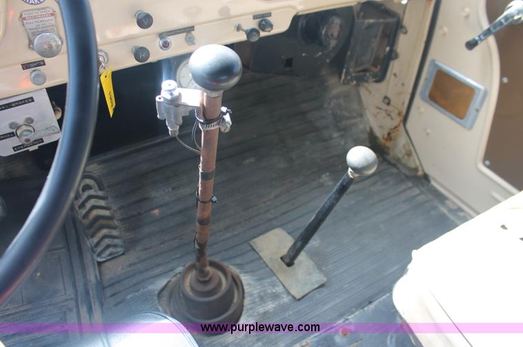 image for item C2923 1969 FWD LB6-3317 flatbed truck