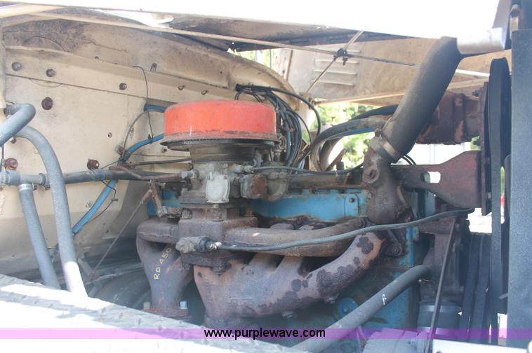 image for item C2923 1969 FWD LB6-3317 flatbed truck