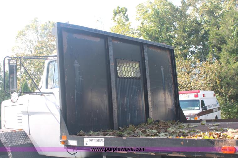 image for item C2923 1969 FWD LB6-3317 flatbed truck