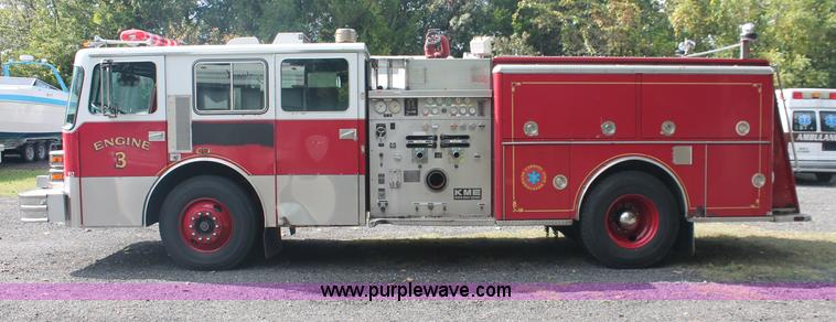 image for item C2924 1988 KME firetruck
