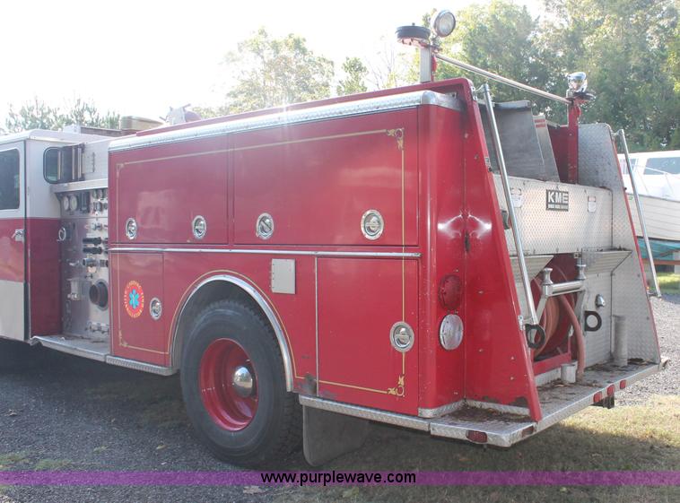 image for item C2924 1988 KME firetruck