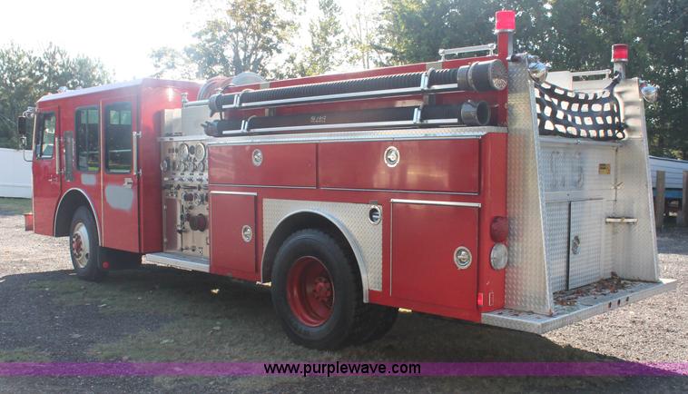image for item C2927 1988 Federal Motors firetruck