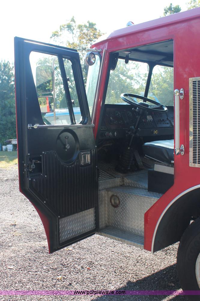 image for item C2927 1988 Federal Motors firetruck