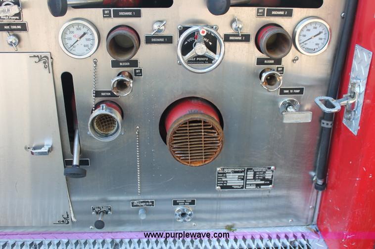 image for item C2927 1988 Federal Motors firetruck