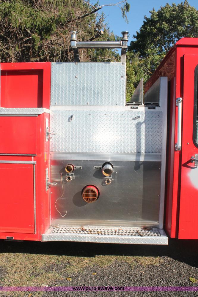 image for item C2927 1988 Federal Motors firetruck