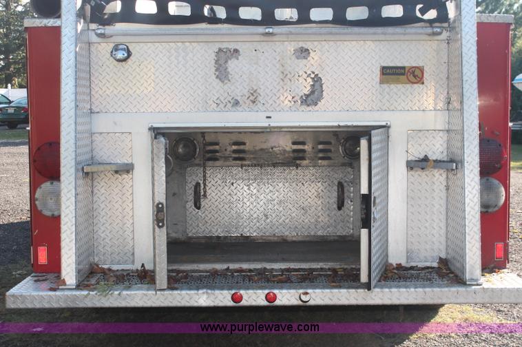 image for item C2927 1988 Federal Motors firetruck