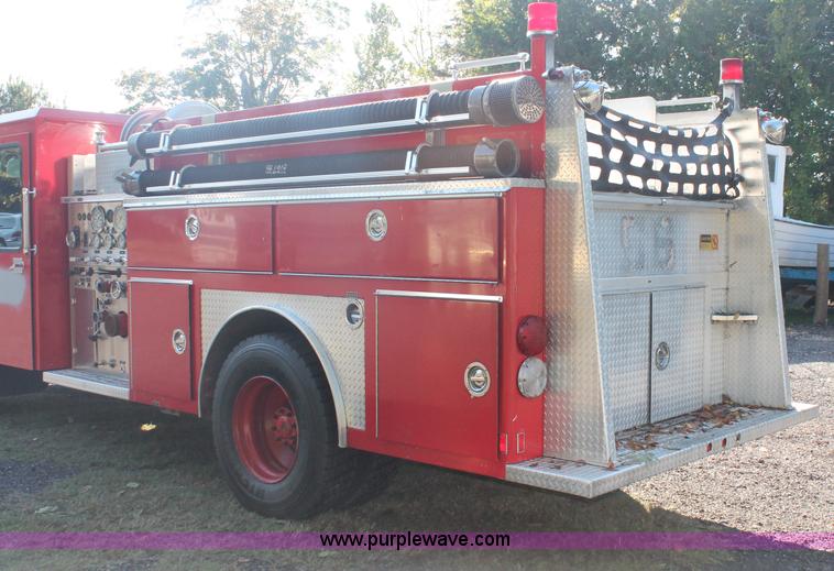 image for item C2927 1988 Federal Motors firetruck