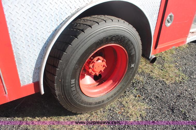 image for item C2927 1988 Federal Motors firetruck