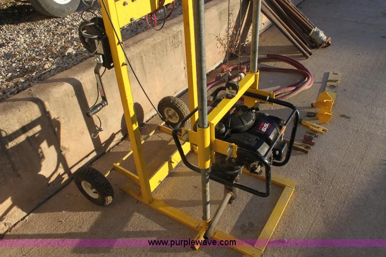 image for item AA9248 Earth Quake water well drill