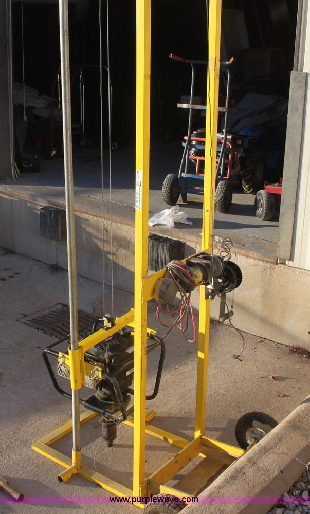 image for item AA9248 Earth Quake water well drill