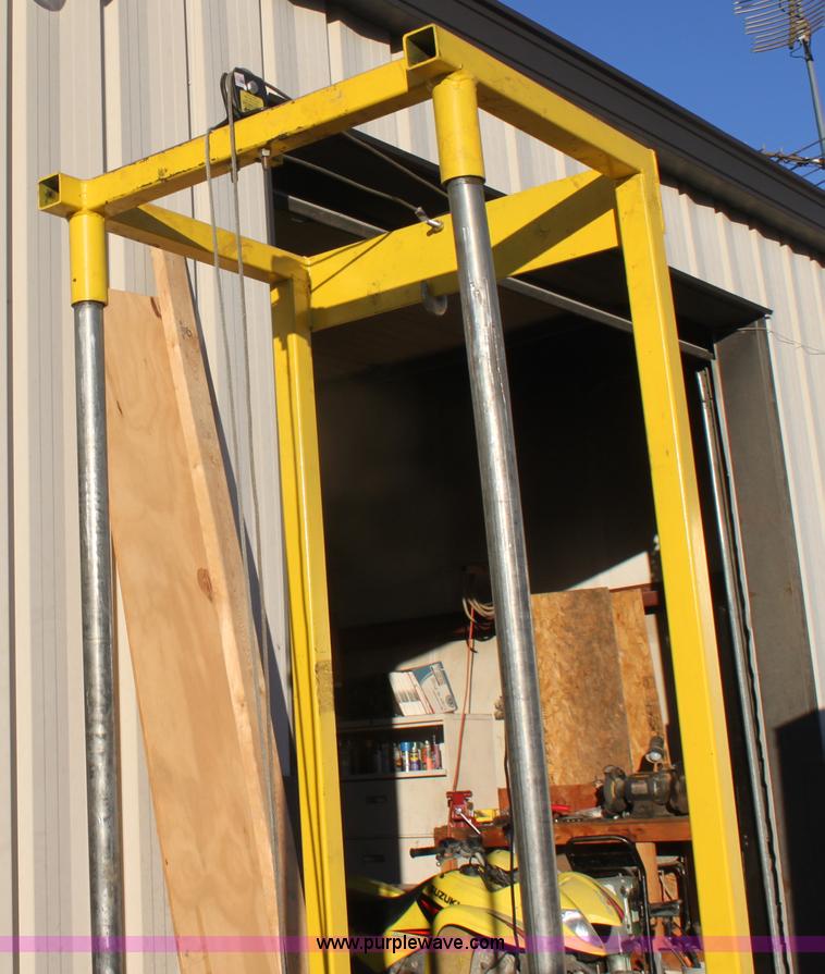 image for item AA9248 Earth Quake water well drill