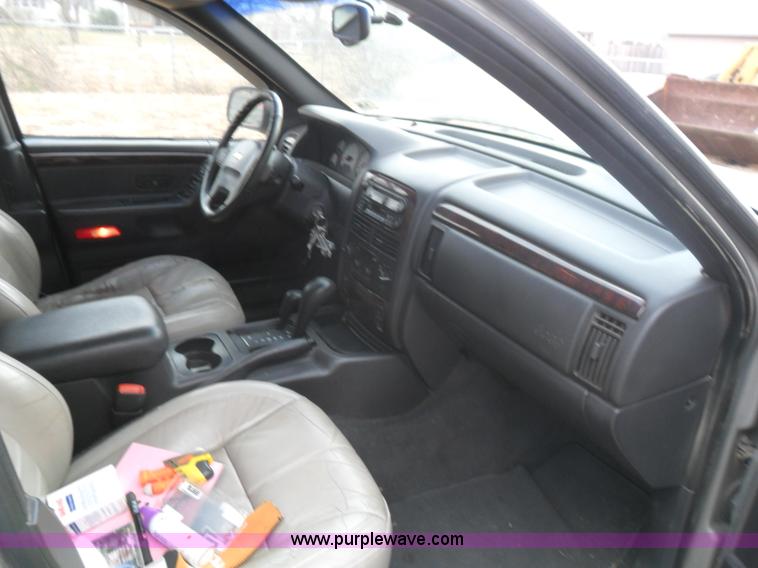 image for item AB9085 2001 Jeep Grand Cherokee Limited SUV