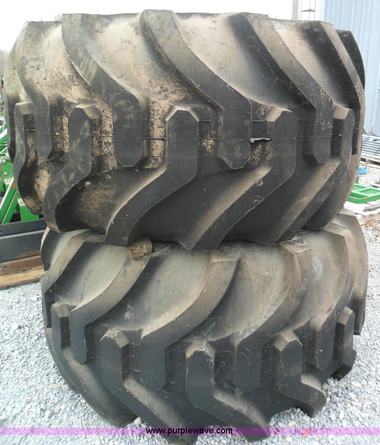 image for item AB9171 (2) Titan LSW900R965 tires