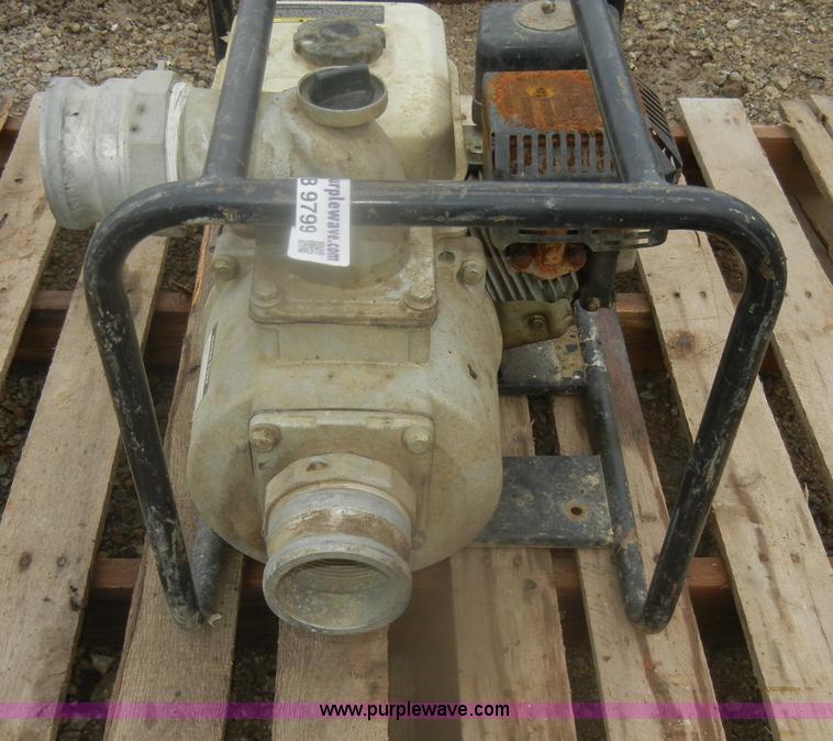 image for item AB9799 Gentec water pump