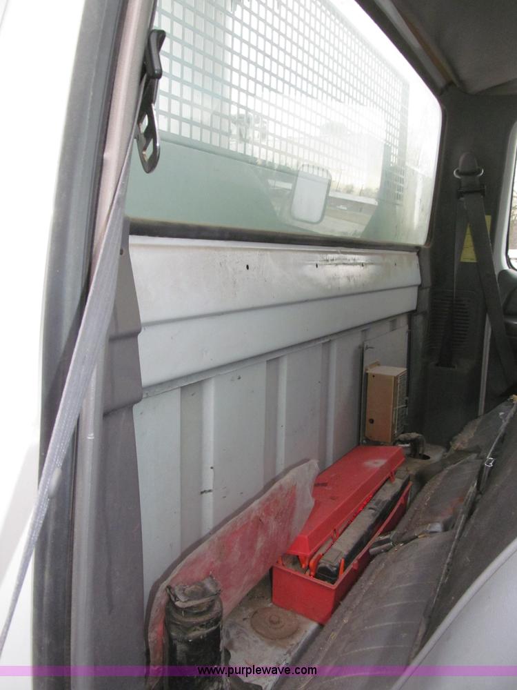 image for item B5319 1997 Ford F350 XL 35' boom truck