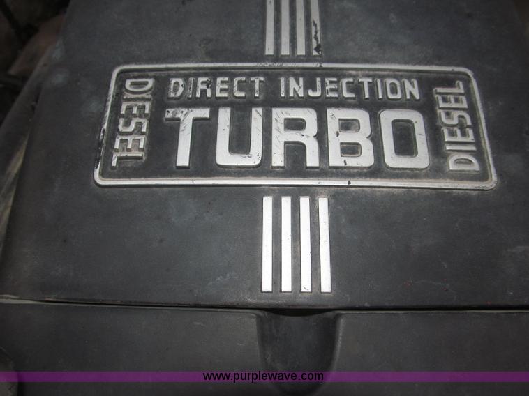 image for item B5319 1997 Ford F350 XL 35' boom truck