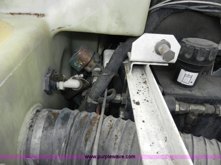 image for item D4593 Tennant 8400 industrial floor sweeper/scrubber