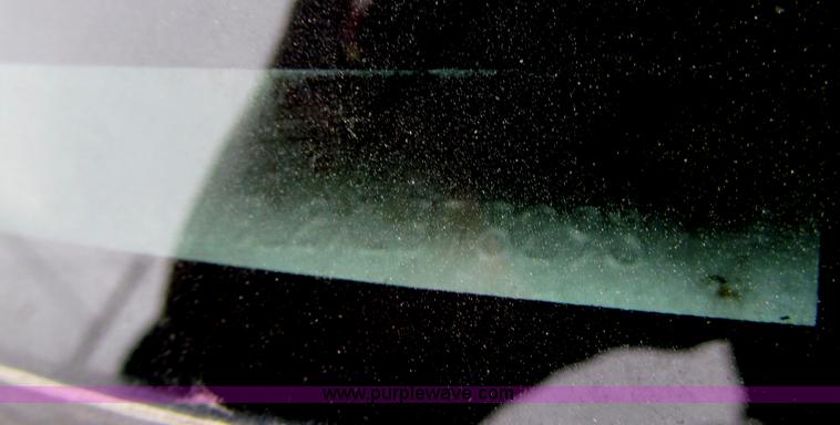 image for item D7124 1999 Ford Expedition XLT SUV