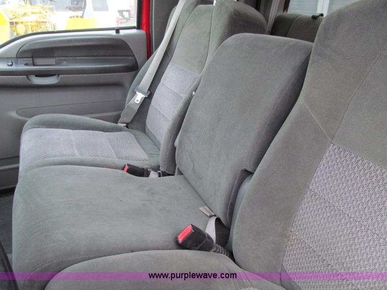 image for item D7125 2003 Ford F250 XLT Super Duty SuperCab pickup truck