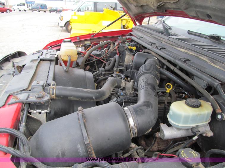 image for item D7125 2003 Ford F250 XLT Super Duty SuperCab pickup truck