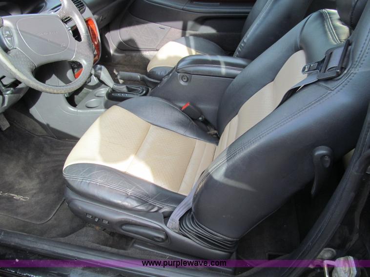 image for item D7127 1998 Chrysler Sebring Limited convertible