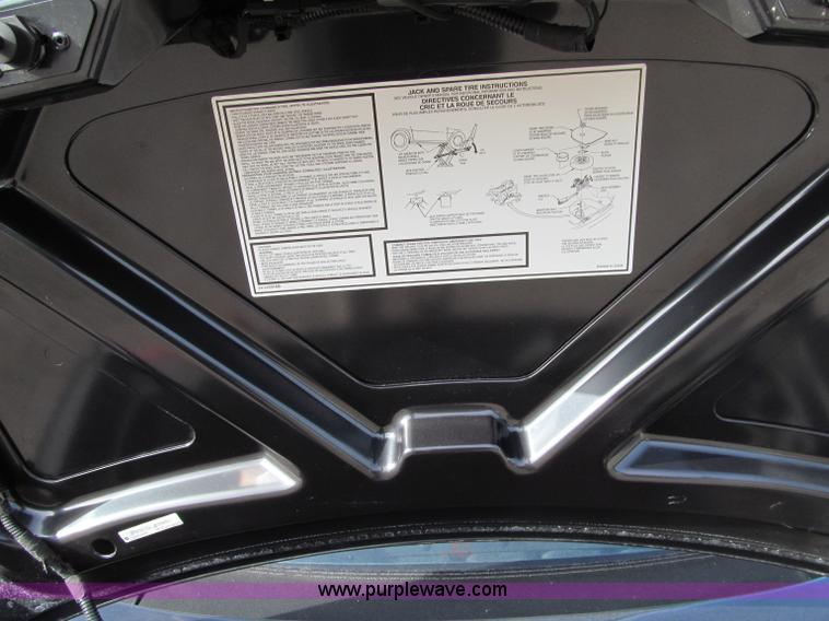 image for item D7127 1998 Chrysler Sebring Limited convertible