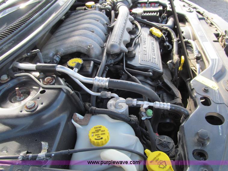 image for item D7127 1998 Chrysler Sebring Limited convertible