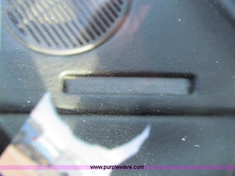 image for item D7127 1998 Chrysler Sebring Limited convertible