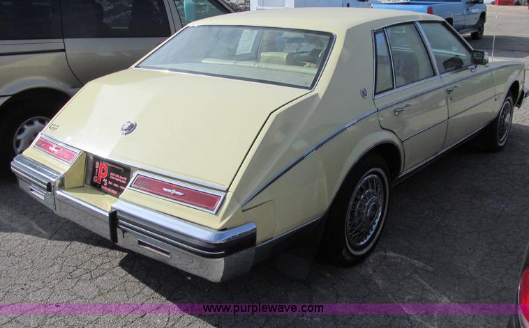 image for item D7128 1982 Cadillac DeVille