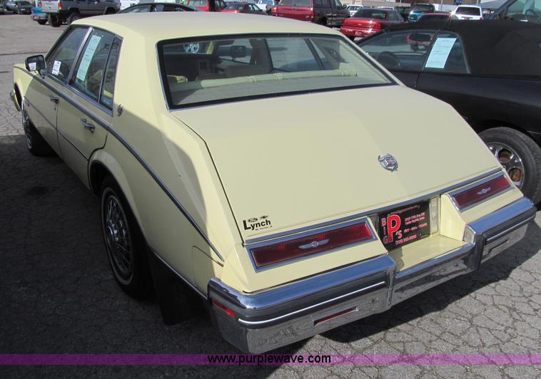 image for item D7128 1982 Cadillac DeVille
