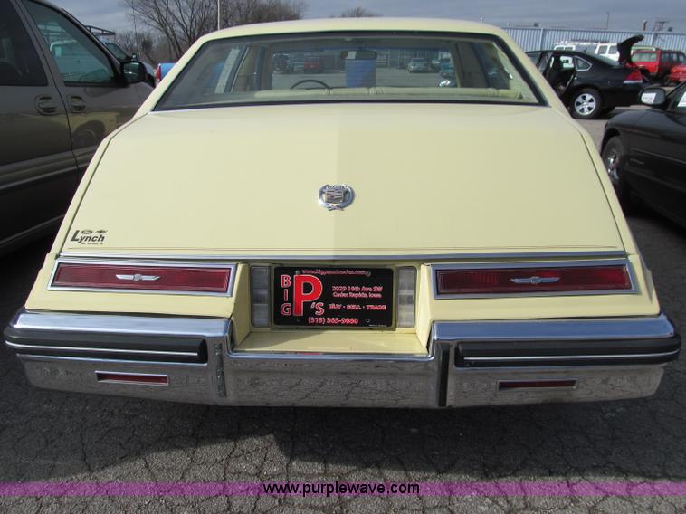 image for item D7128 1982 Cadillac DeVille