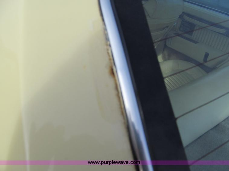 image for item D7128 1982 Cadillac DeVille