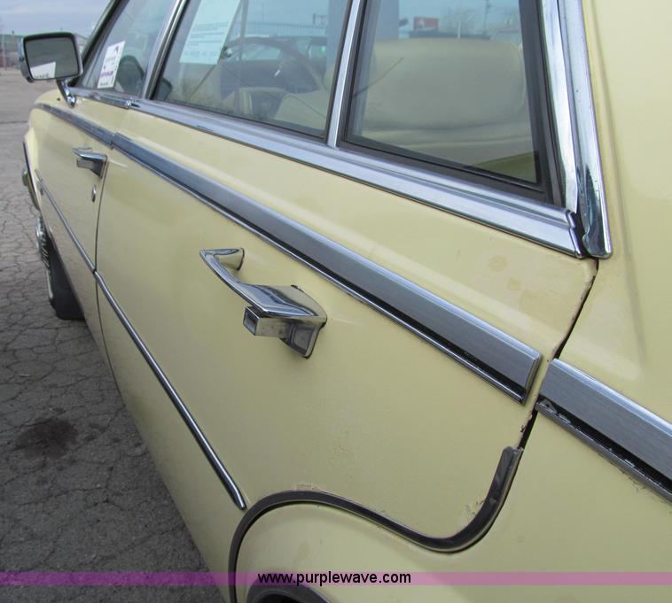 image for item D7128 1982 Cadillac DeVille