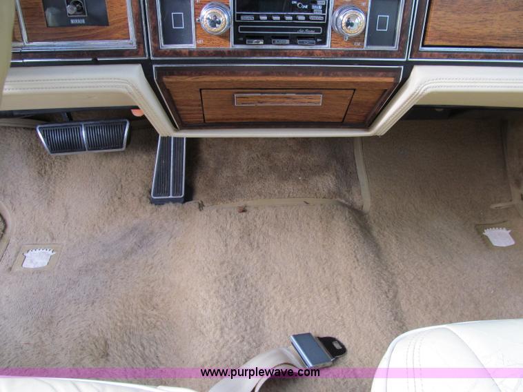 image for item D7128 1982 Cadillac DeVille