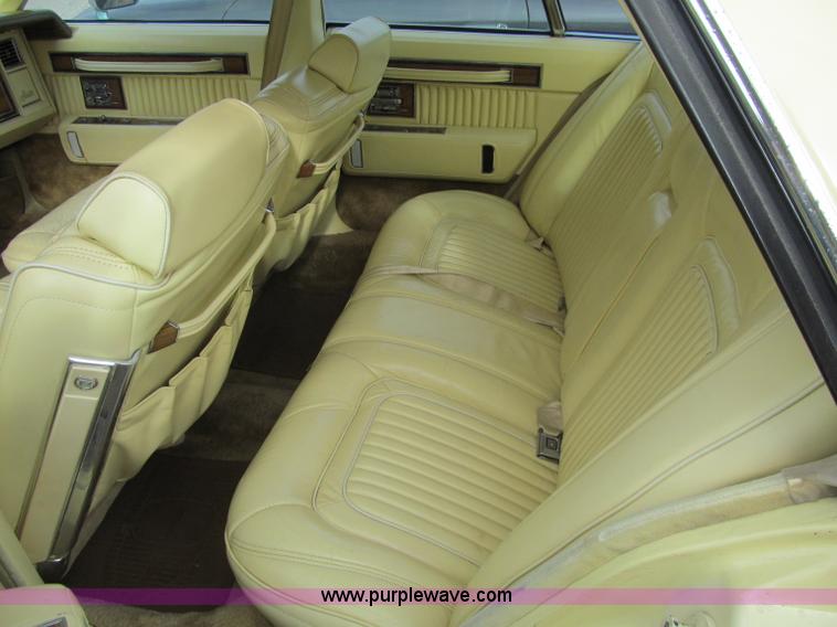 image for item D7128 1982 Cadillac DeVille