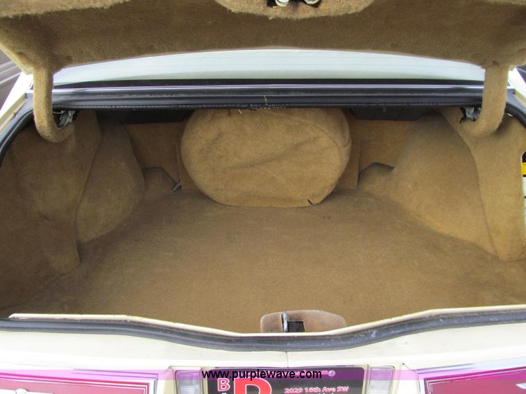 image for item D7128 1982 Cadillac DeVille