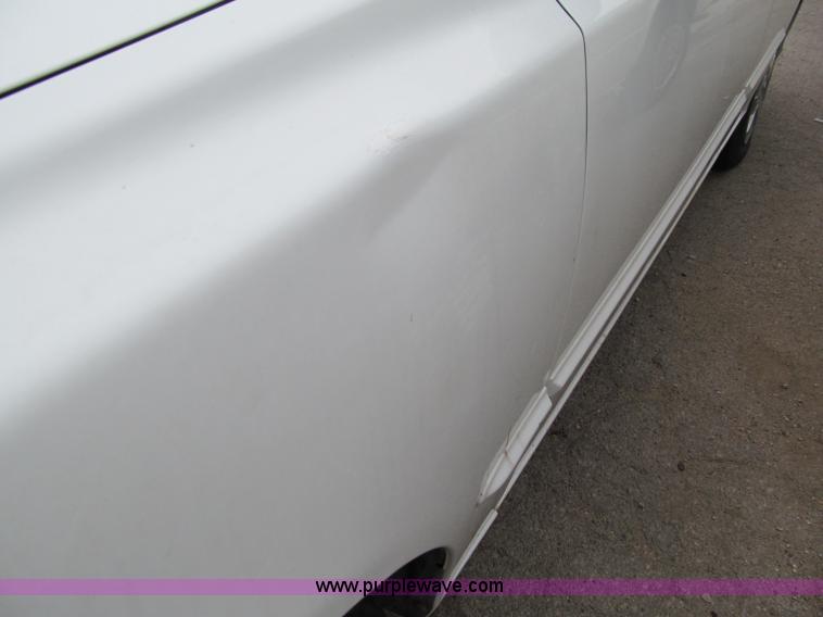 image for item D7130 2002 Hyundai Accent GL