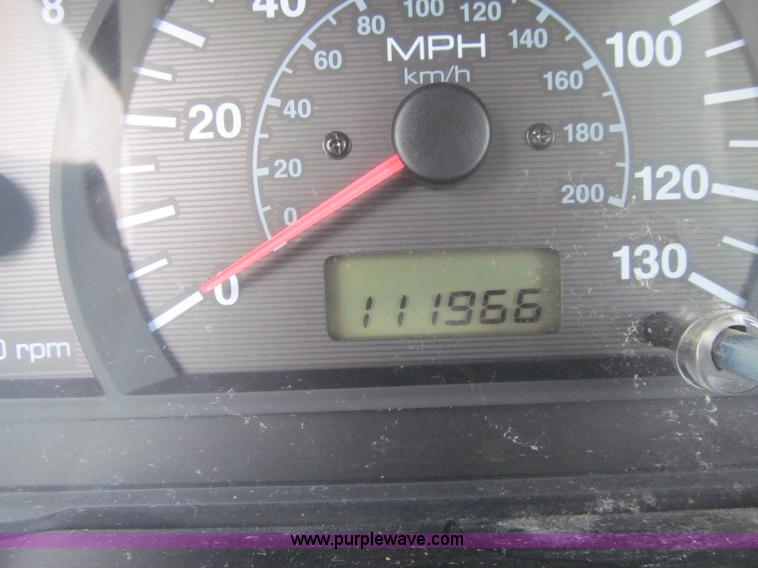 image for item D7130 2002 Hyundai Accent GL