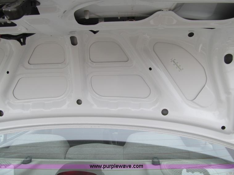 image for item D7130 2002 Hyundai Accent GL