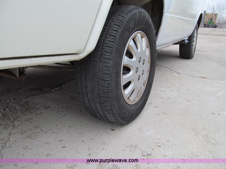 image for item D7131 1987 Volkswagen Vanagon Campmobile van