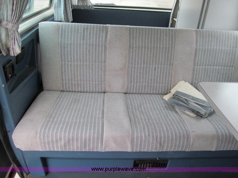 image for item D7131 1987 Volkswagen Vanagon Campmobile van