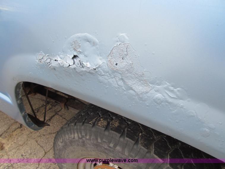 image for item D7133 1997 GMC Sierra 1500 SL pickup truck