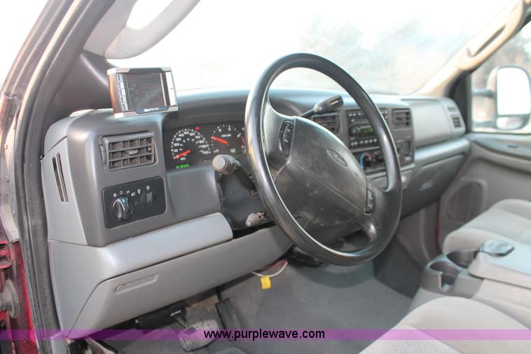 image for item E2532 2003 Ford F250 Super Duty SuperCab pickup truck