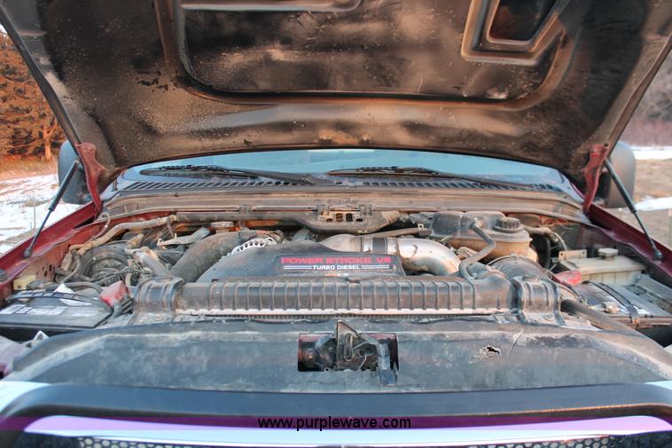 image for item E2532 2003 Ford F250 Super Duty SuperCab pickup truck