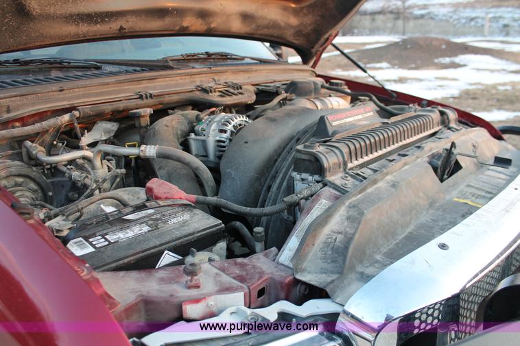 image for item E2532 2003 Ford F250 Super Duty SuperCab pickup truck