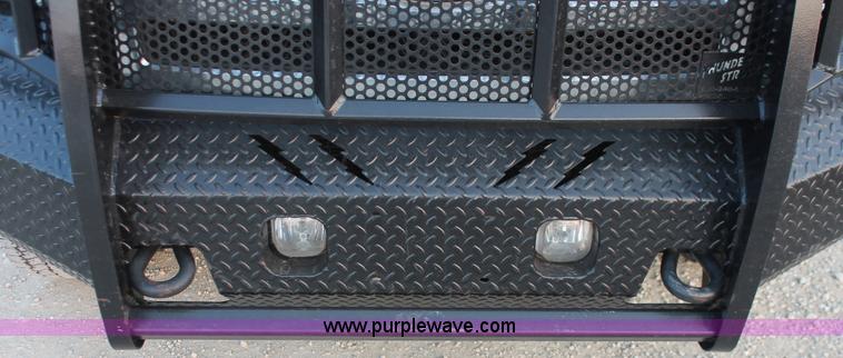 image for item E2532 2003 Ford F250 Super Duty SuperCab pickup truck