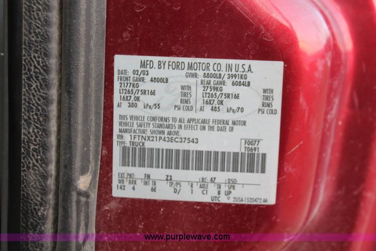 image for item E2532 2003 Ford F250 Super Duty SuperCab pickup truck